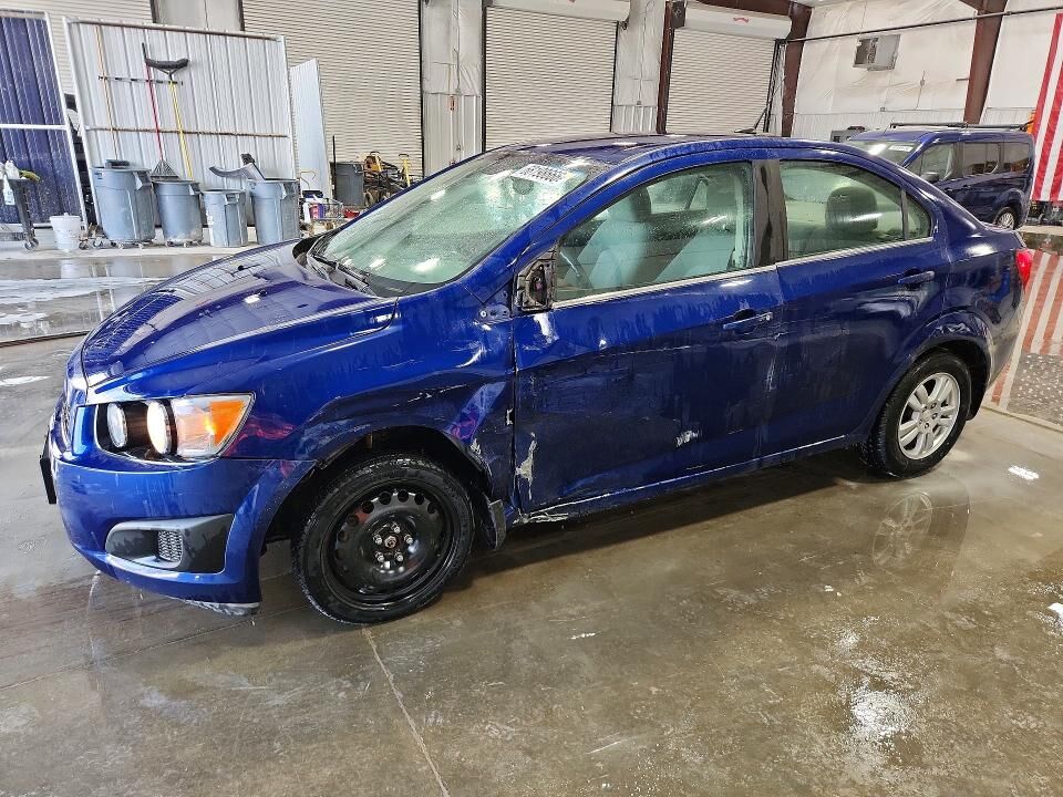 2013 CHEVROLET Sonic