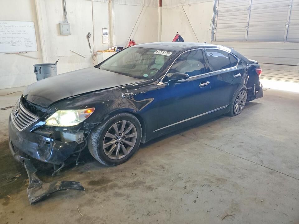 2011 LEXUS LS