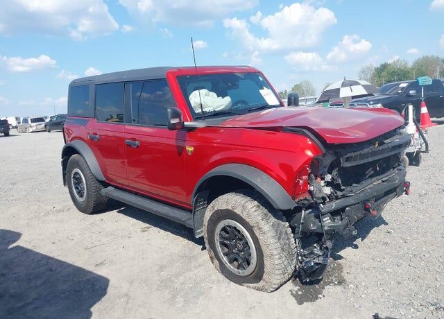 2023 FORD Bronco