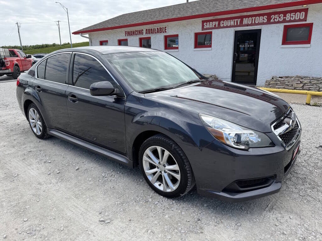 2013 SUBARU Legacy