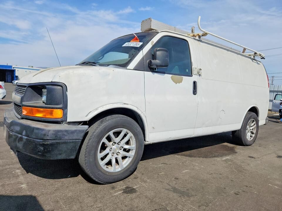 2012 CHEVROLET Express