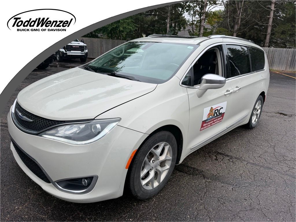 2019 CHRYSLER Pacifica