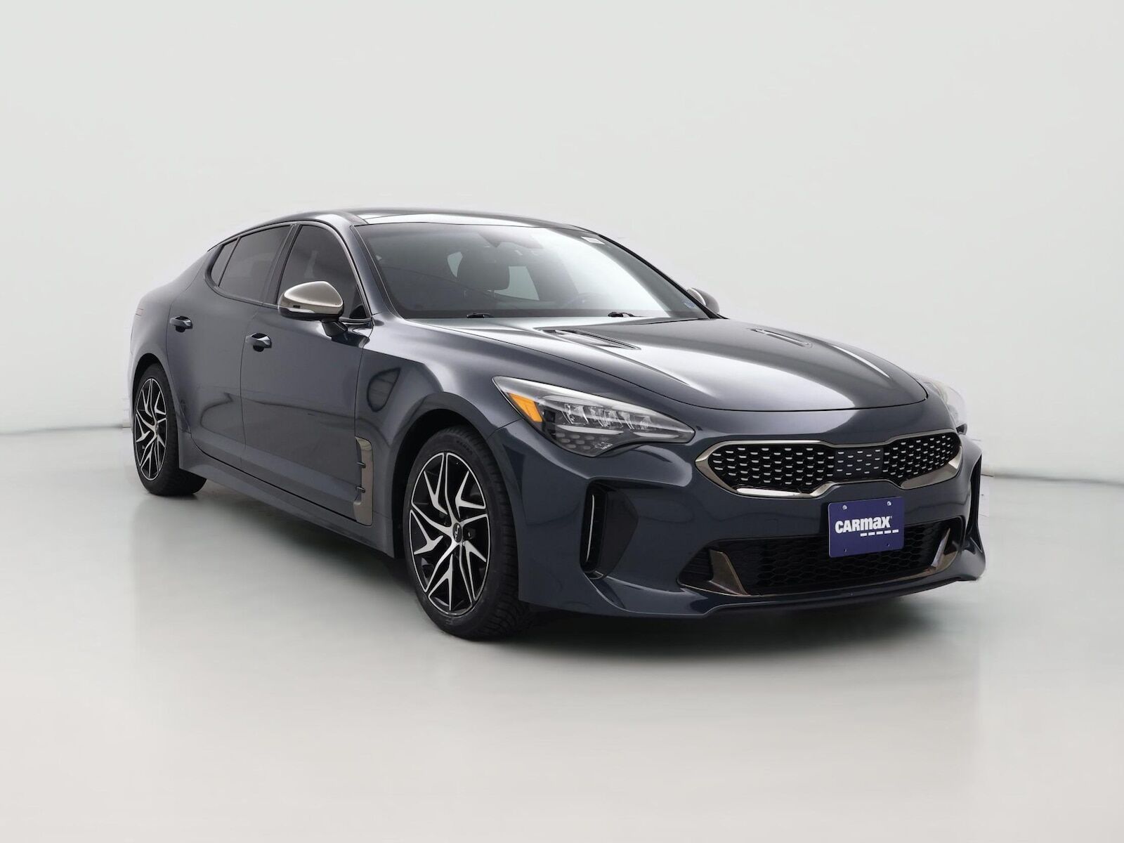 2022 KIA Stinger