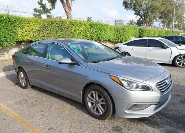 2016 HYUNDAI Sonata