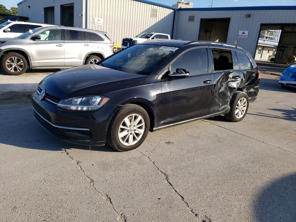2019 VOLKSWAGEN Golf SportWagen