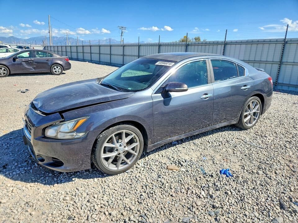 2011 NISSAN Maxima