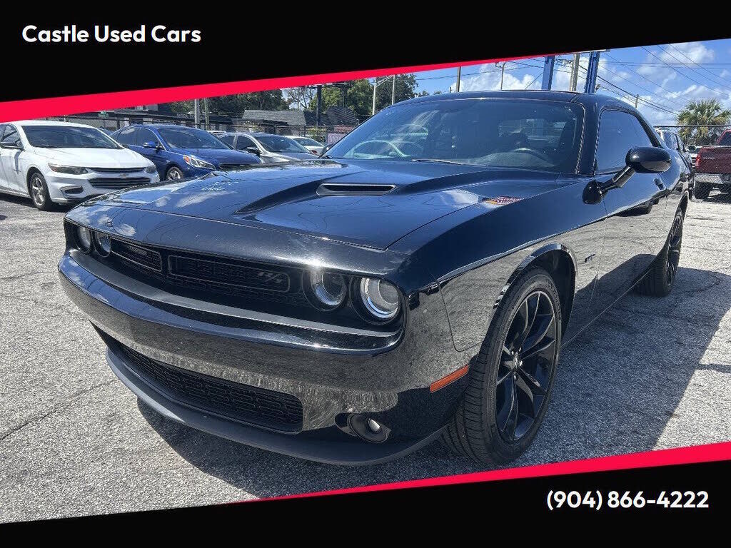 2017 DODGE Challenger