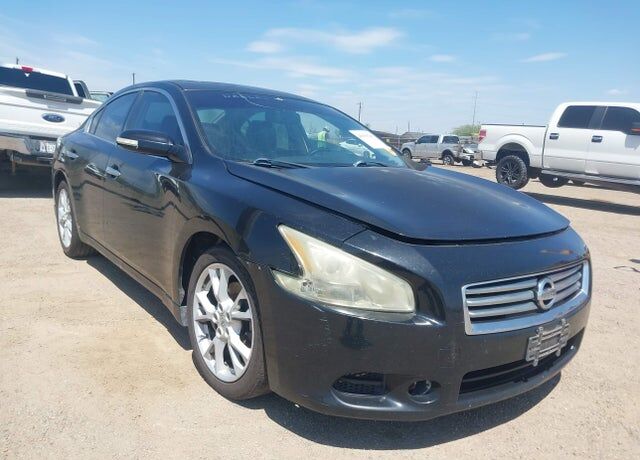 2014 NISSAN Maxima