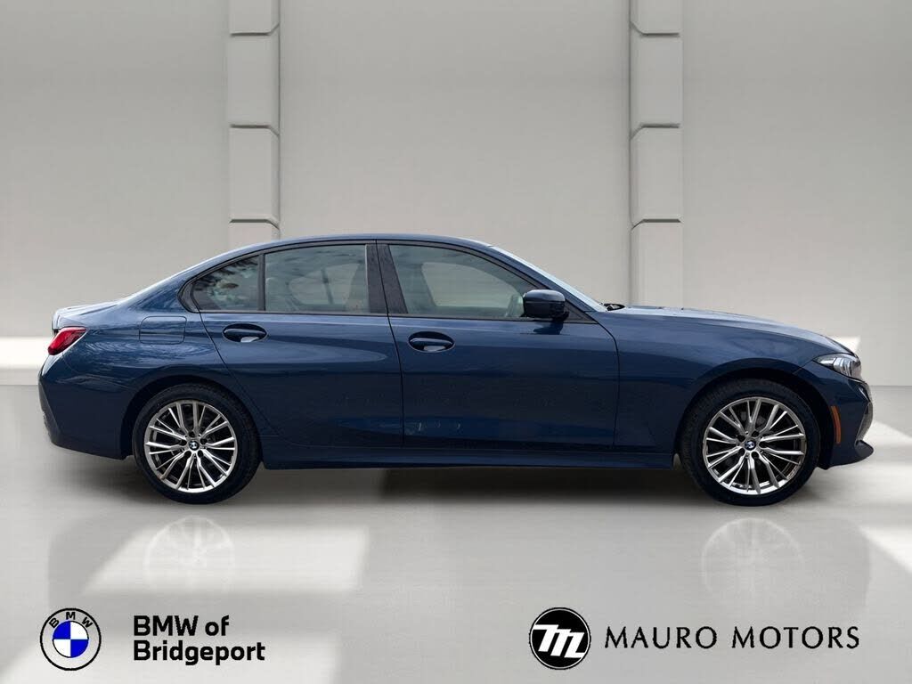 2023 BMW 330i