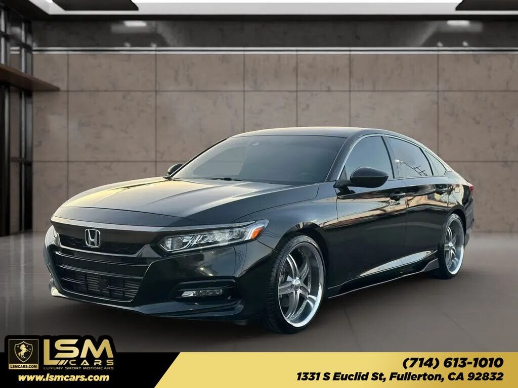 2019 HONDA Accord