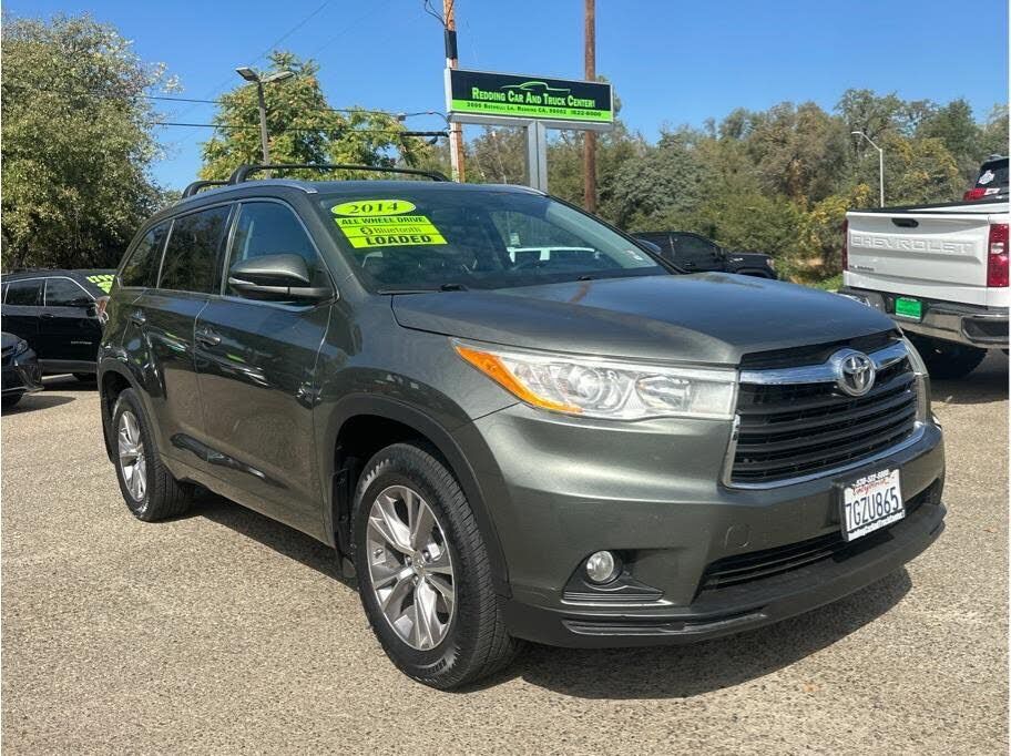 2014 TOYOTA Highlander