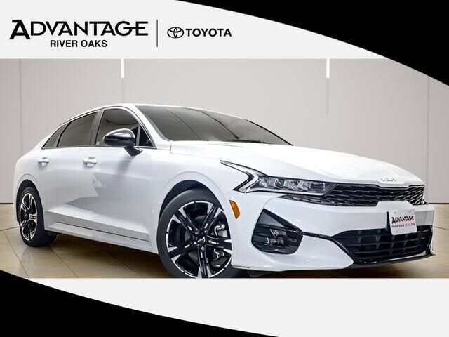 2022 KIA K5