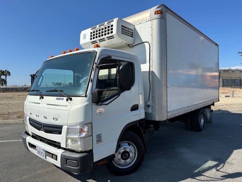 2015 MITSUBISHI FUSO FEC72S