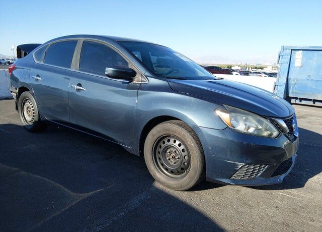 2016 NISSAN Sentra