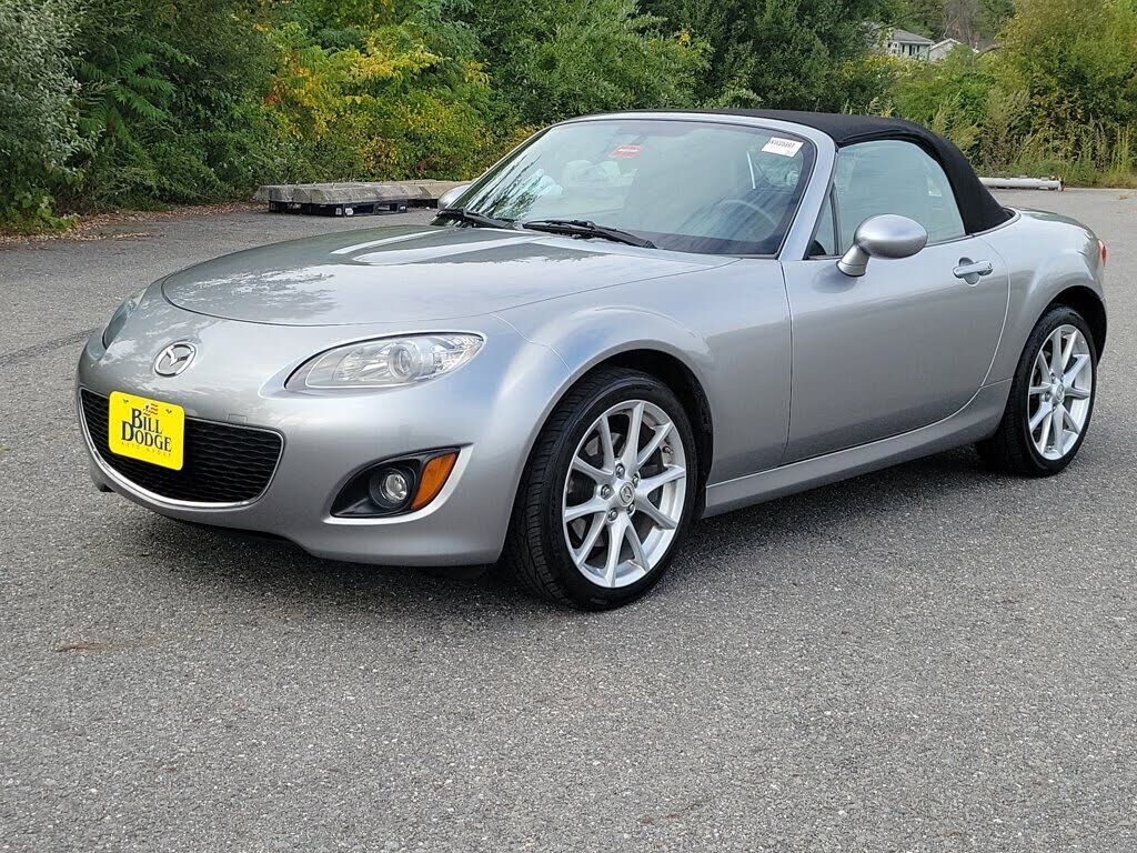 2011 MAZDA MX-5
