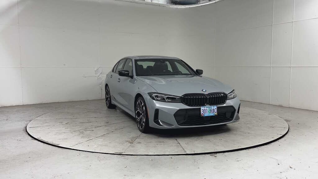 2026 BMW 330i