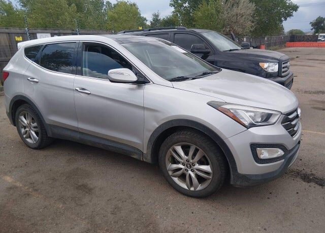 2013 HYUNDAI Santa Fe