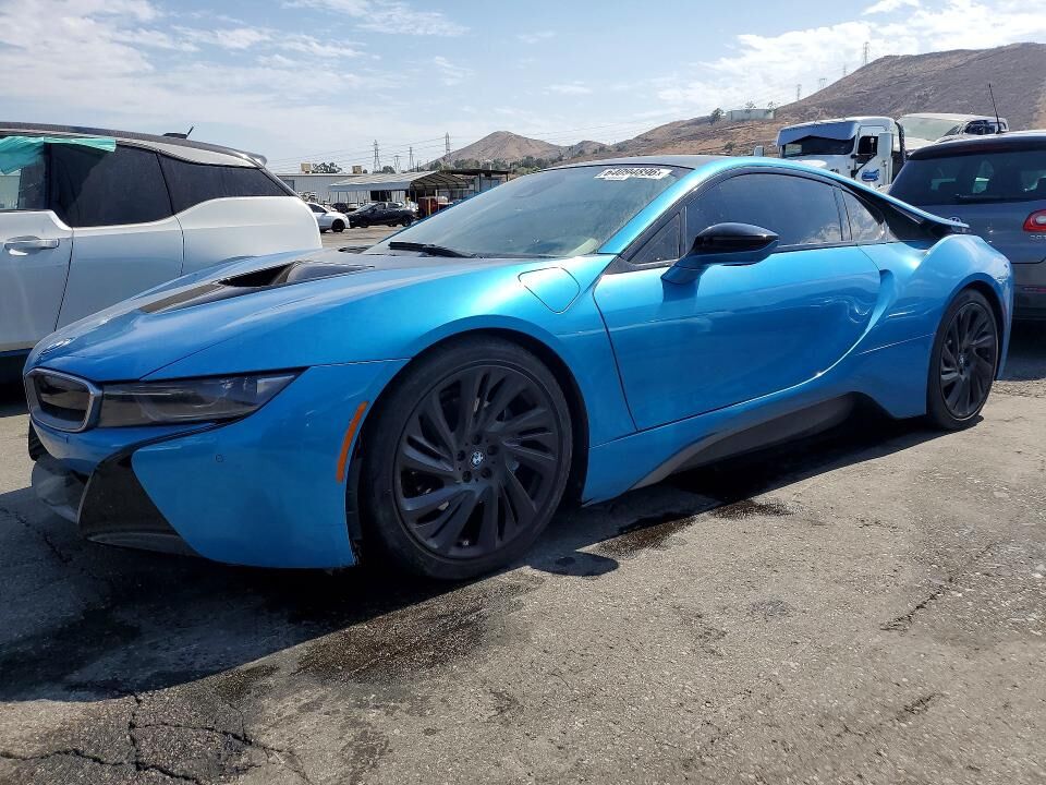 2016 BMW i8