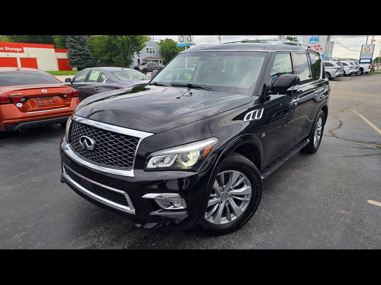 2017 INFINITI QX80