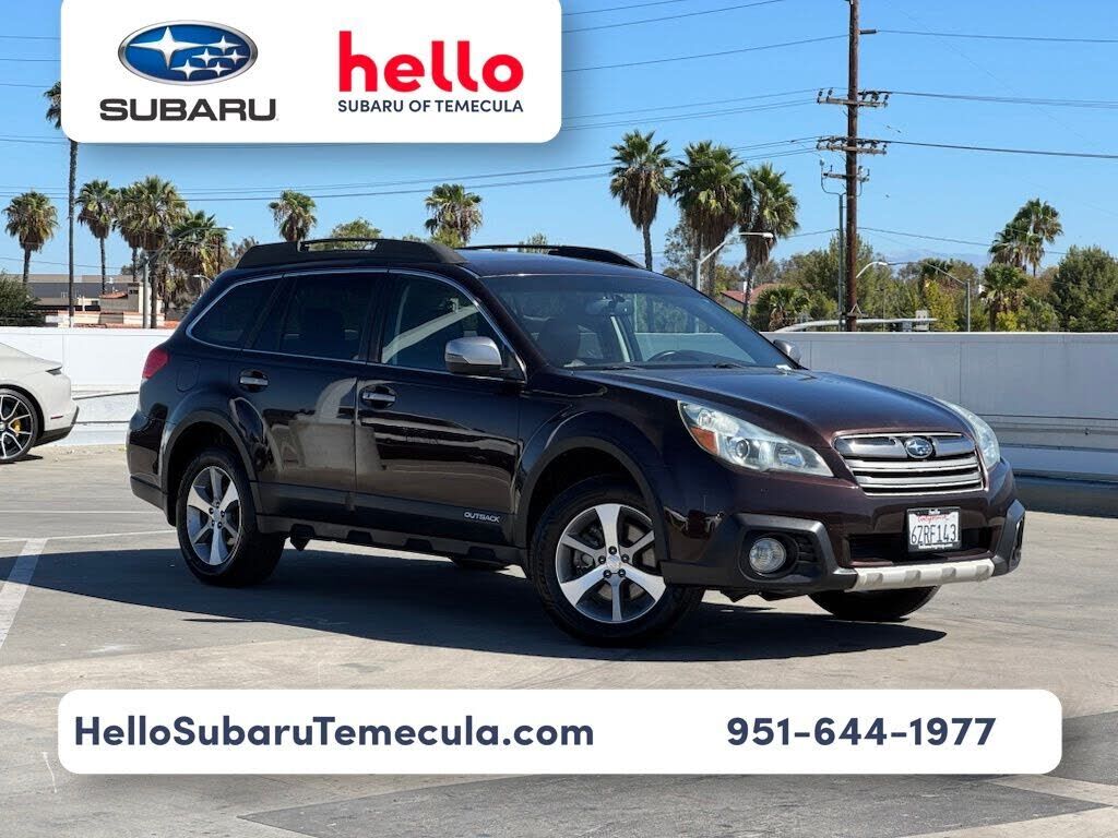 2013 SUBARU Outback