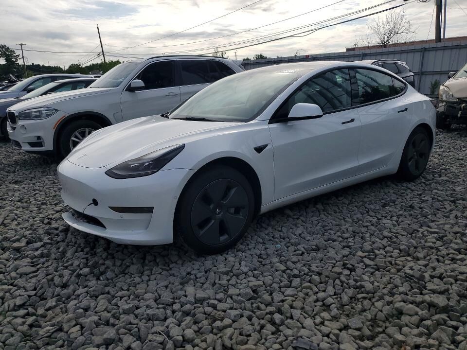 2021 TESLA Model 3
