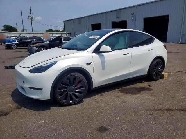 2023 TESLA Model Y