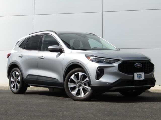 2024 FORD Escape
