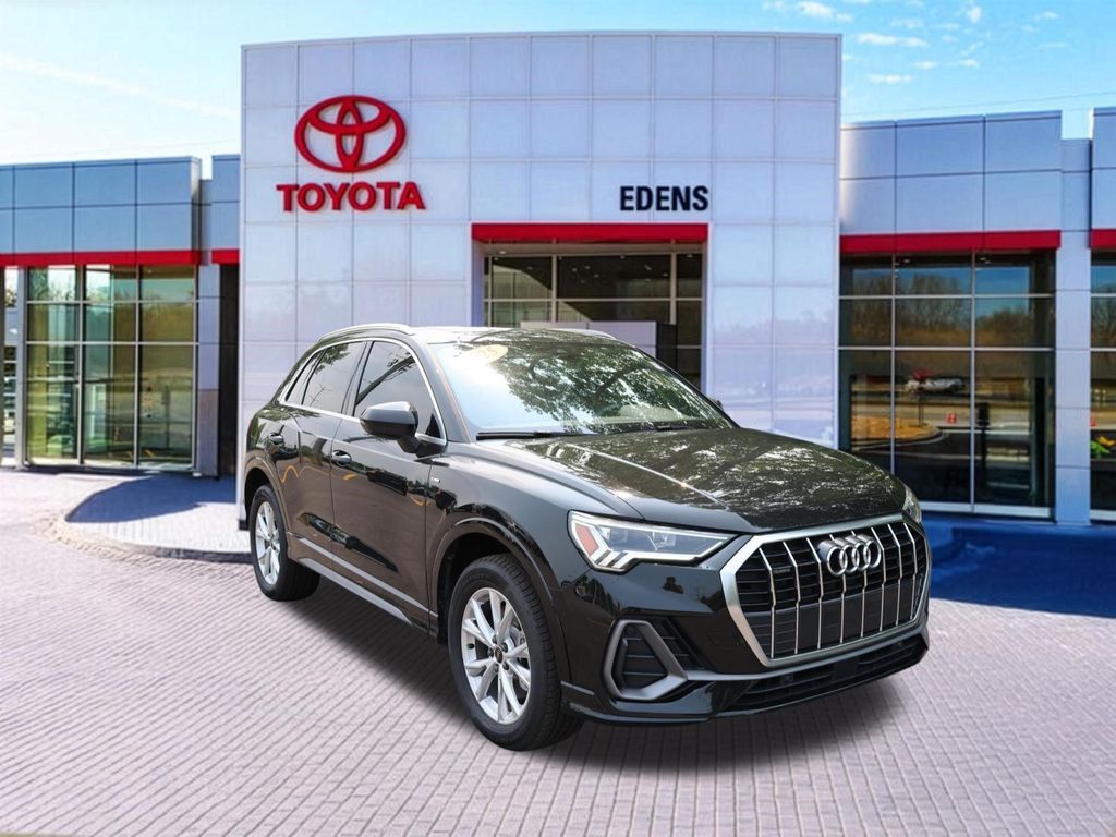 2025 AUDI Q3