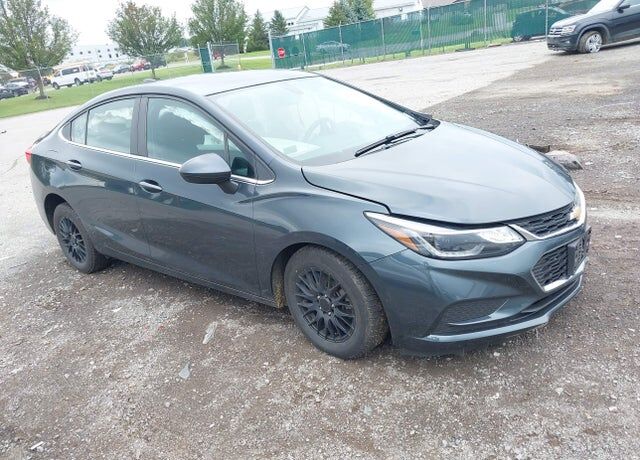 2017 CHEVROLET Cruze
