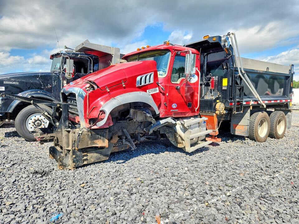 2024 MACK Granite