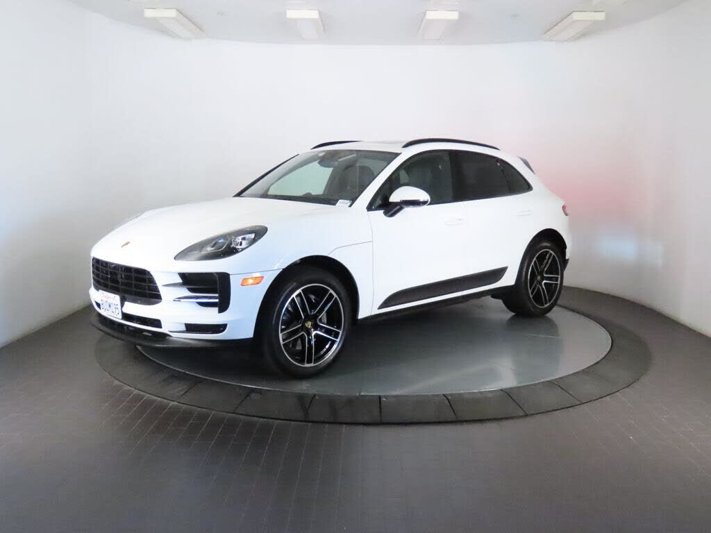 2021 PORSCHE Macan