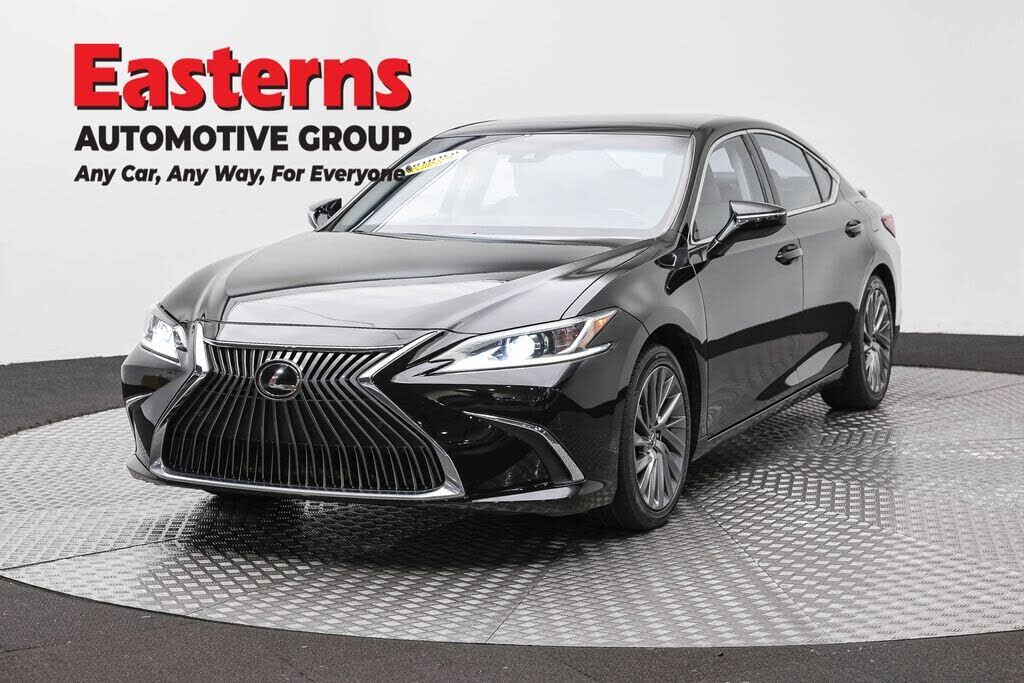 2020 LEXUS ES