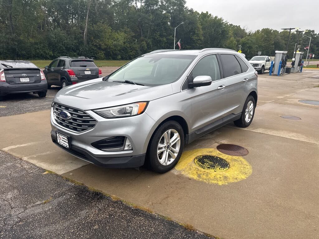 2020 FORD Edge