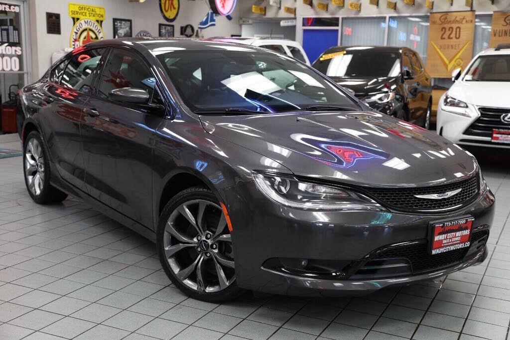 2015 CHRYSLER 200