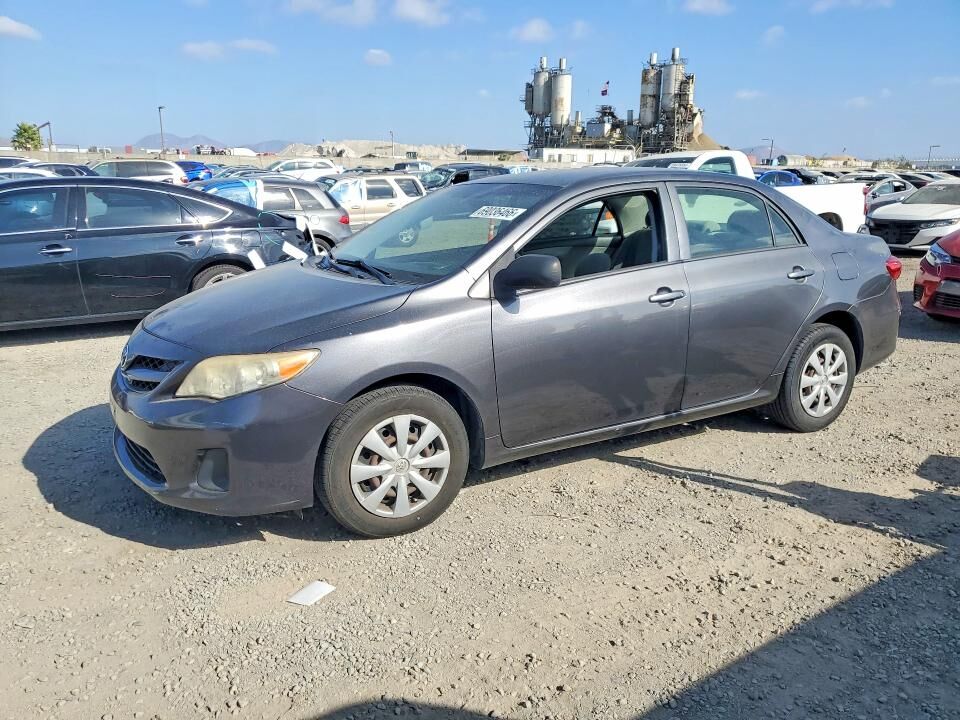 2011 TOYOTA Corolla