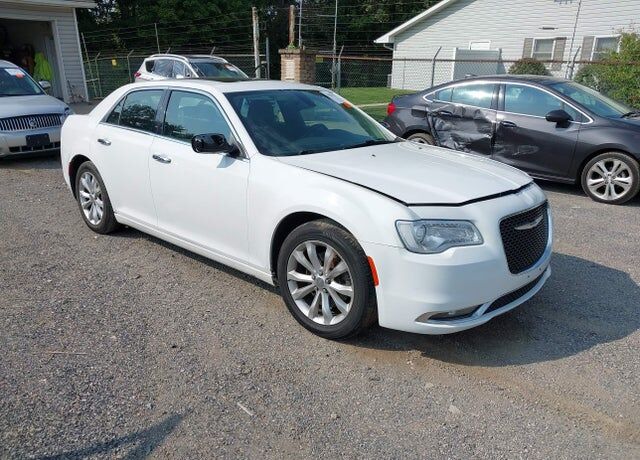 2016 CHRYSLER 300