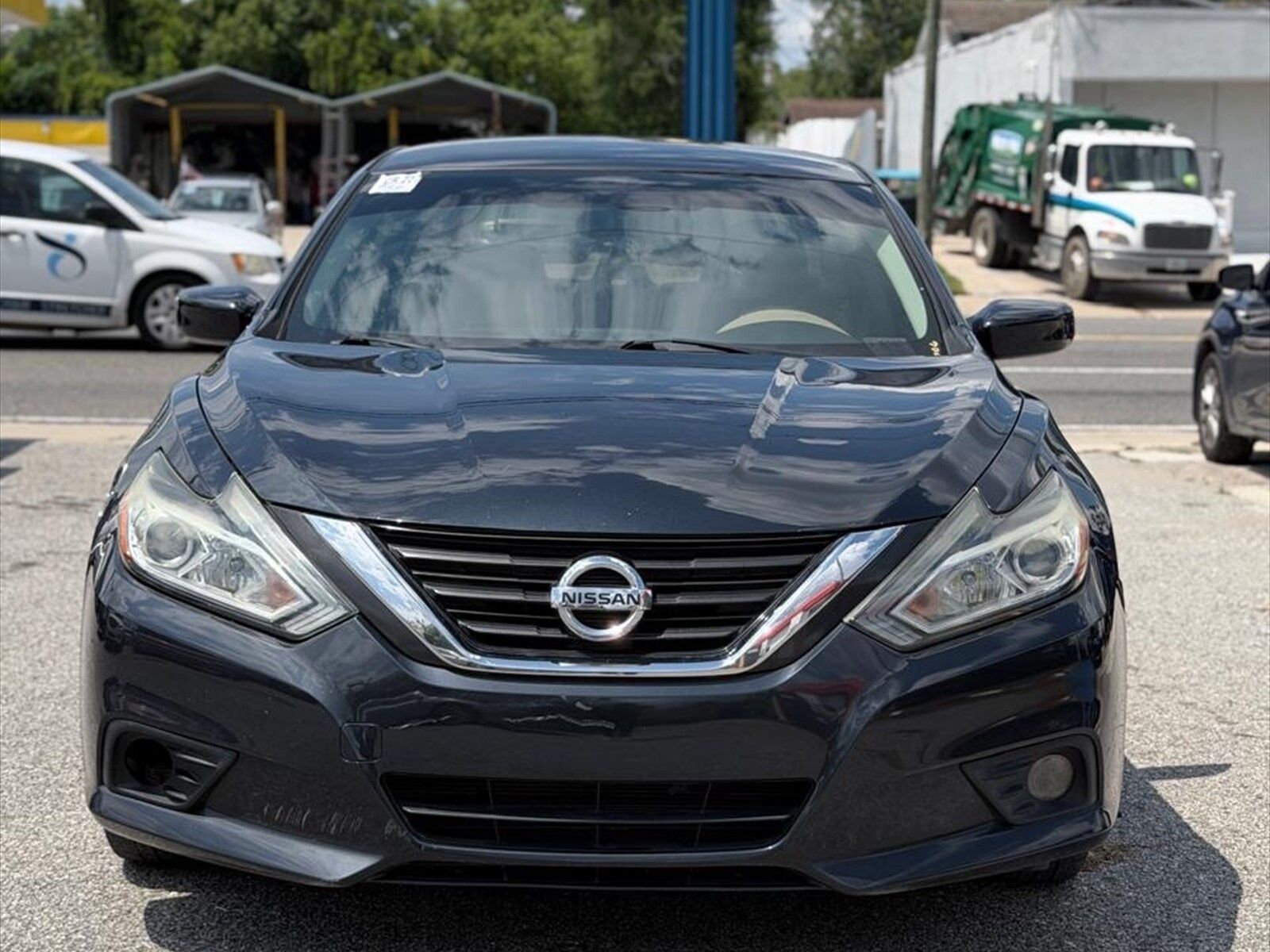 2017 NISSAN Altima