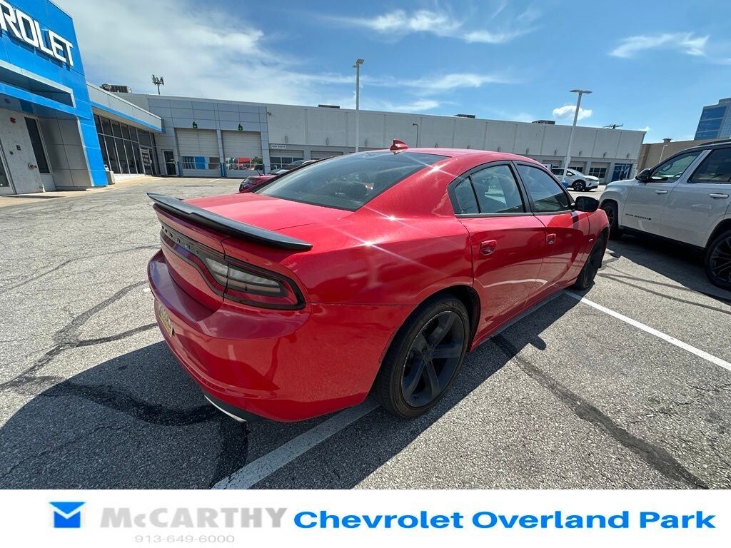 2017 DODGE Charger