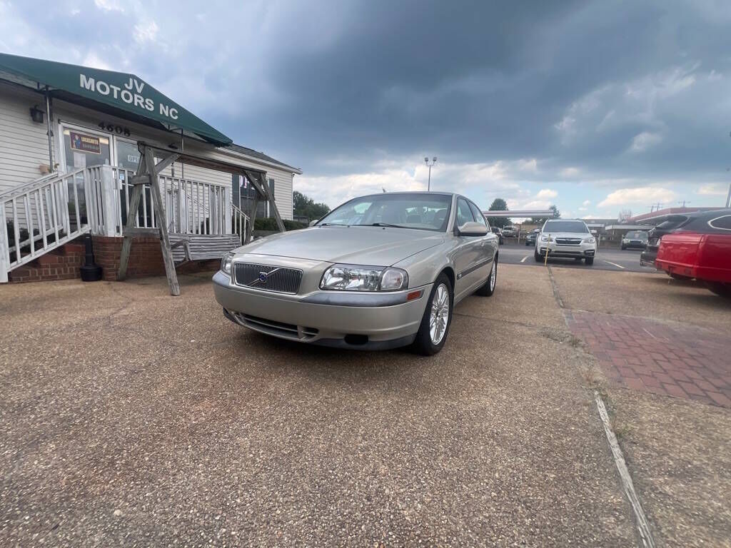 2002 VOLVO S80