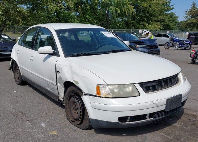 2001 VOLKSWAGEN Passat