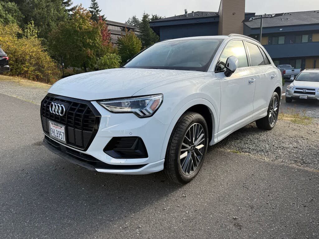 2023 AUDI Q3