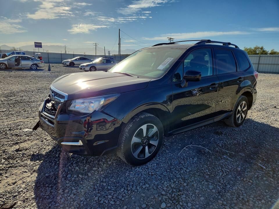 2017 SUBARU Forester