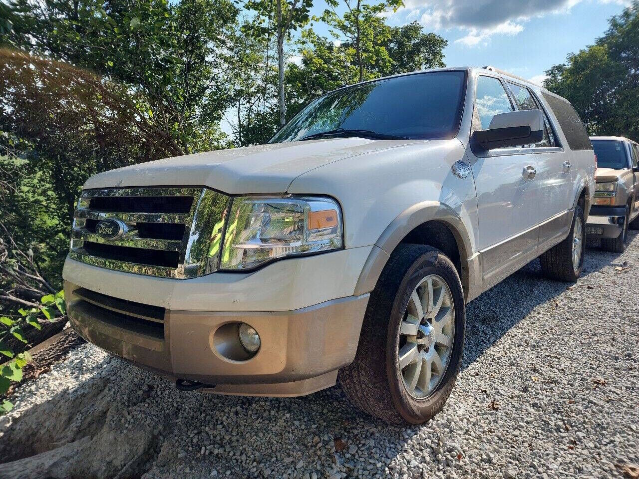 2011 FORD Expedition