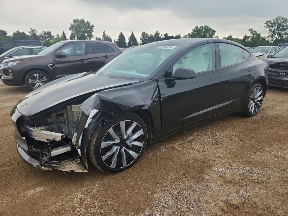 2026 TESLA Model 3