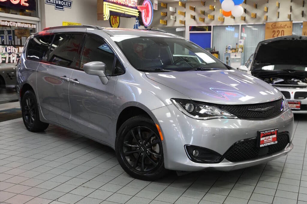 2020 CHRYSLER Pacifica
