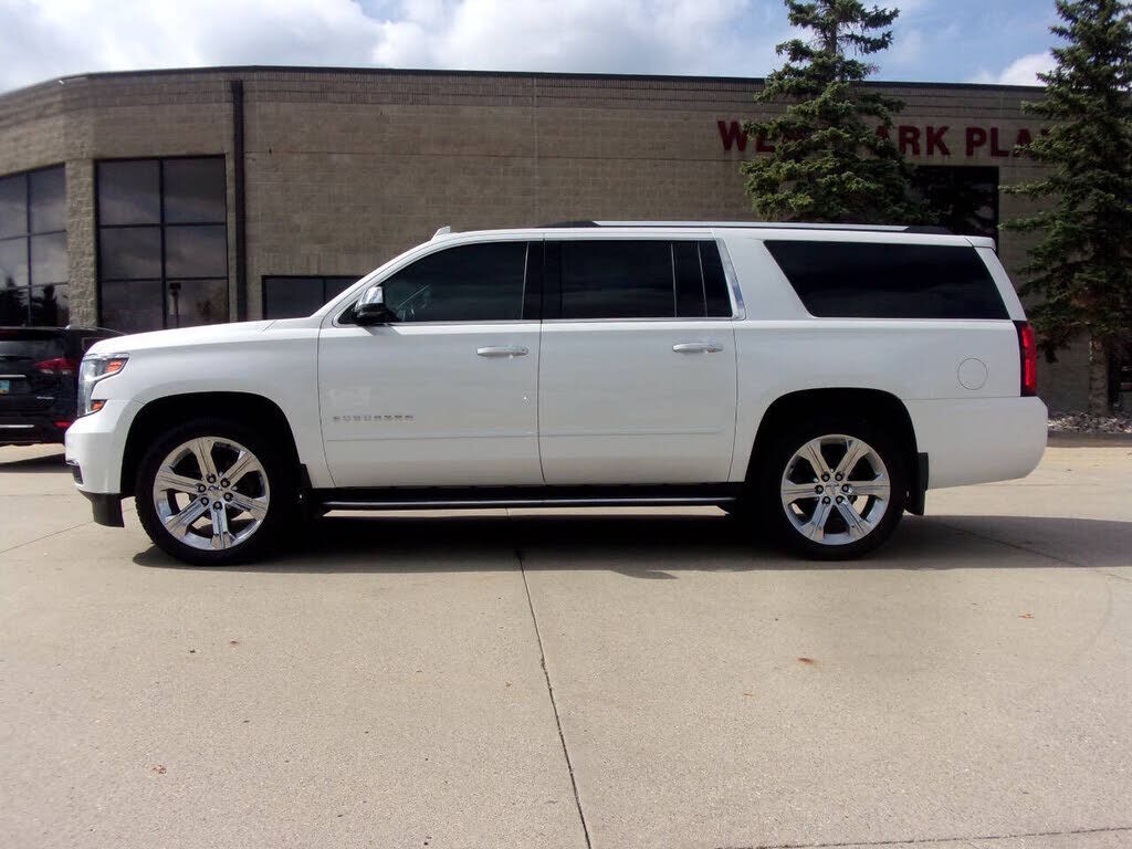 2018 CHEVROLET Suburban