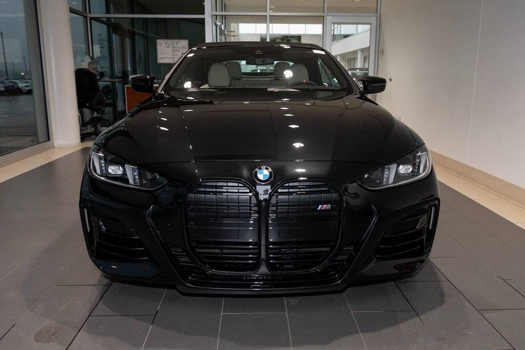 2025 BMW M440i
