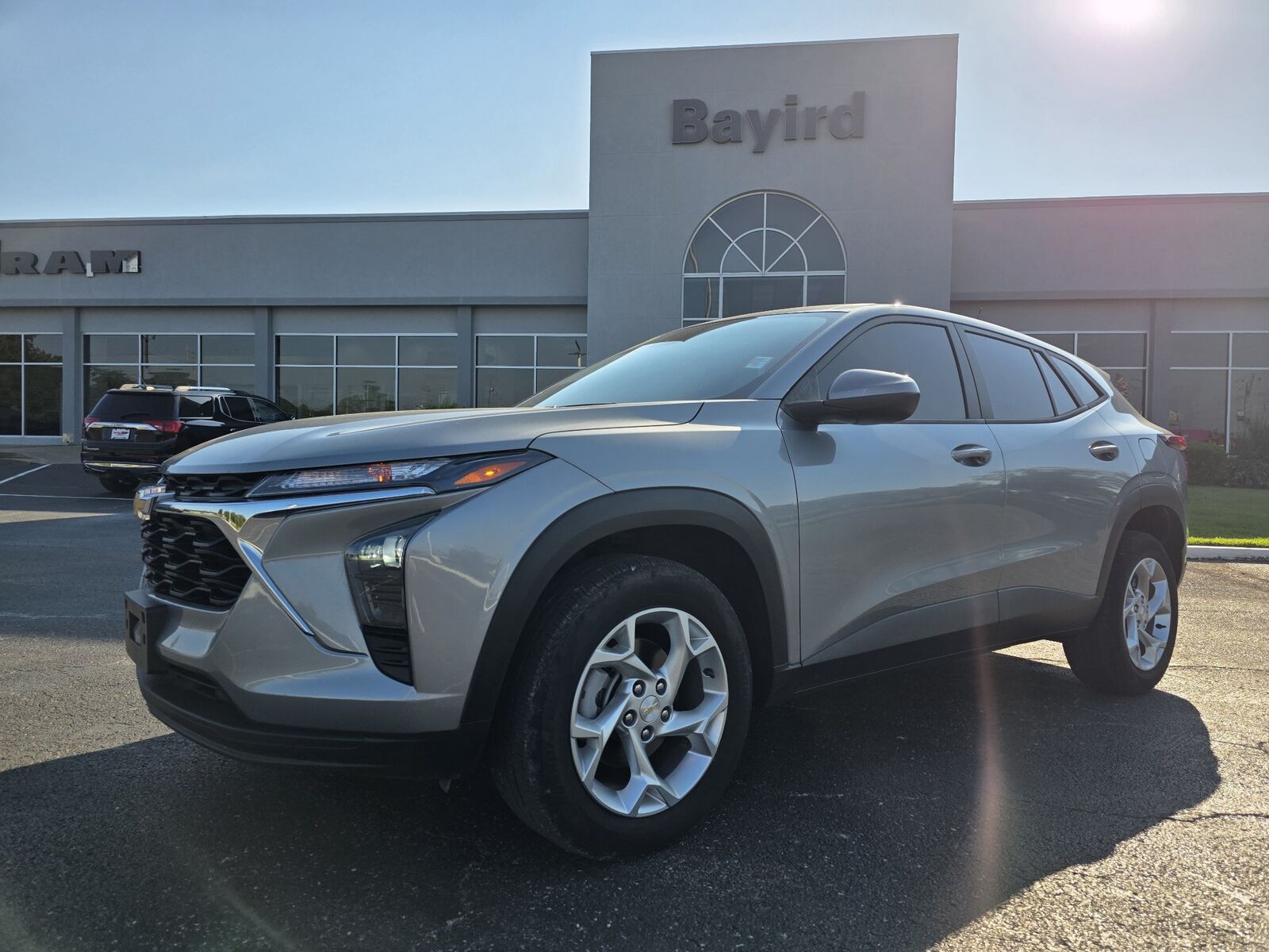 2024 CHEVROLET Trax