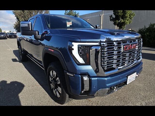 2025 GMC Sierra HD