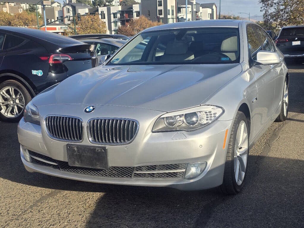 2011 BMW 5 Series